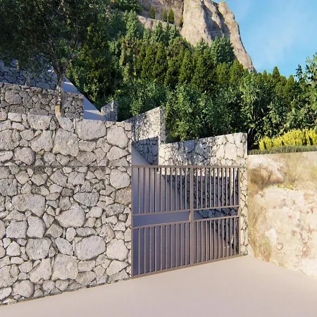 Secluded Paradise
